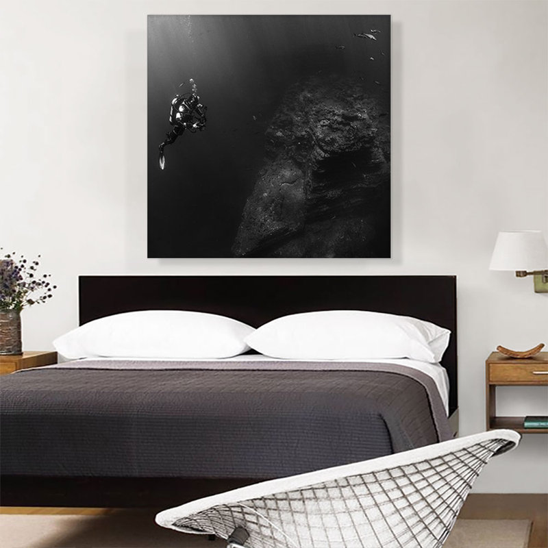 " Scuba Diver ", 36" H x 36" W x 0.75" D