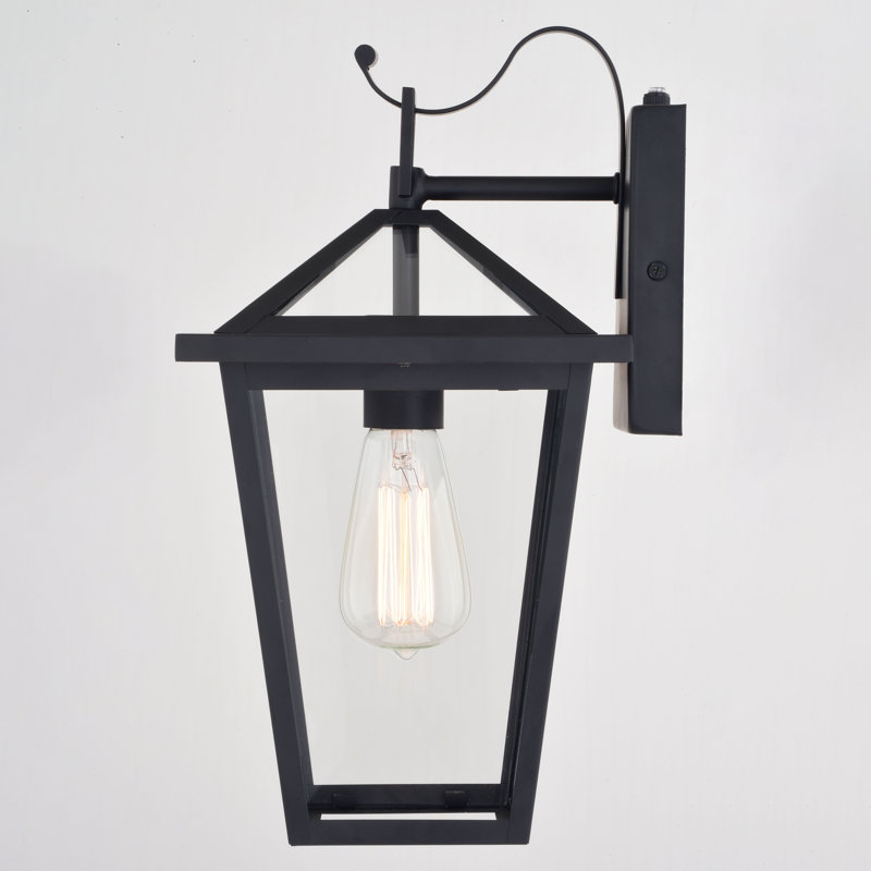 Applique murale d'extérieur à éclairage crépuscule noir mat à 1 lumière H 15 po Tenli Sensor, H 15 po x l 8 po x P 9 po