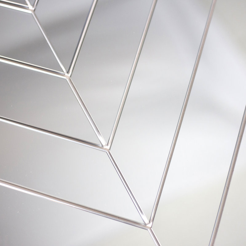 Carreau de verre 1,8 po x 12 po Reflections Chevron