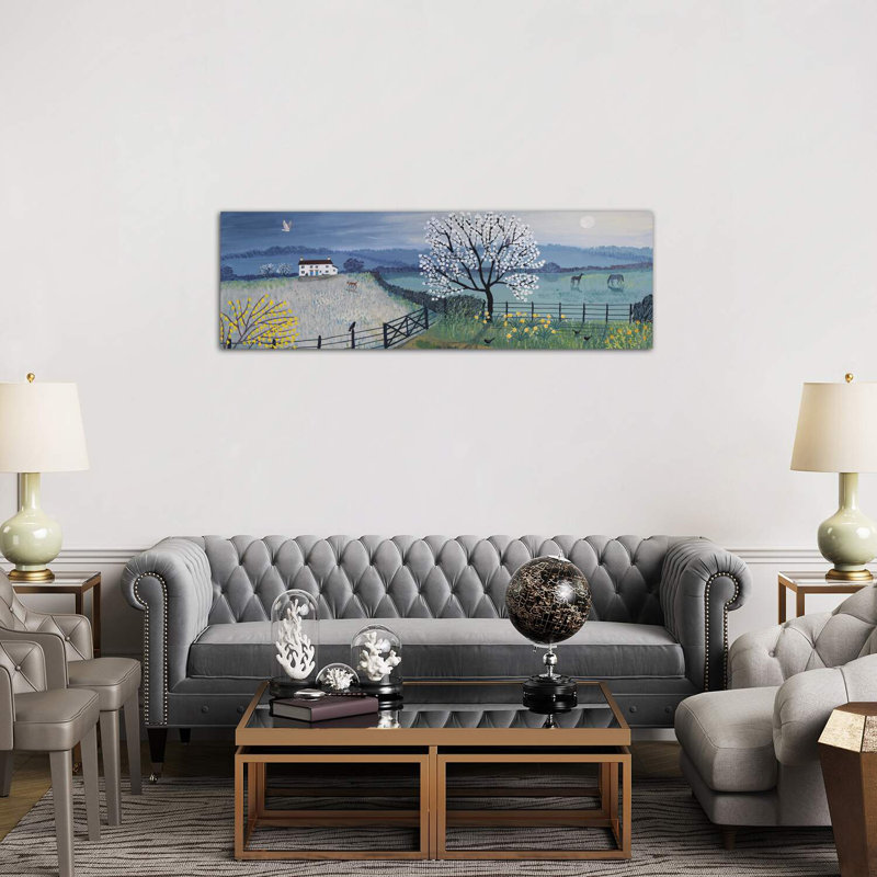 «Spring Moon» par Lori Earley - reproduction de photo, H 24 po x l 72 po x P 1,5 po, Toile tendue