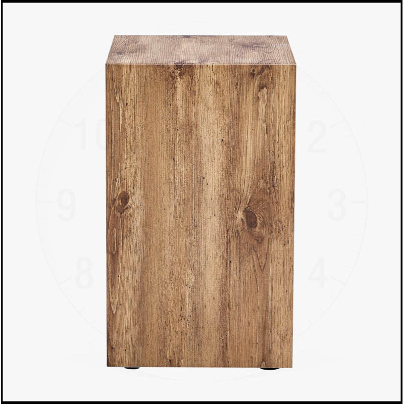 Tapis roulant compact et pliable avec connectivité Bluetooth, parfait pour les entraînements à la maison et les solutions peu encombrantes.