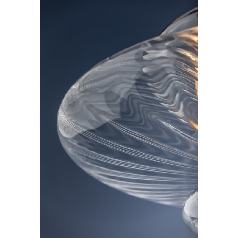 WILLIAMS PENDANT, 27.25" H x 24.75" W x 24.75" D