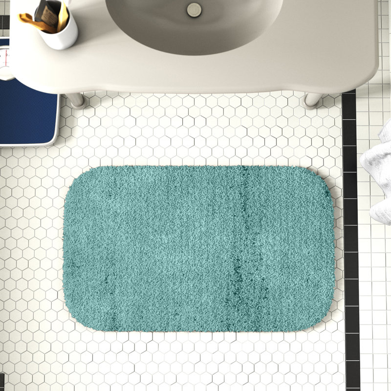 Mccluney Soft Nylon Machine Washable Non- Slip Bath Rug/Mat, Sea Foam, 30" W x 50" L