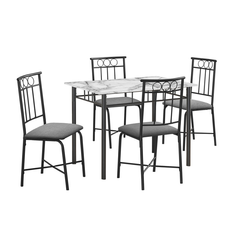 Ensemble repas pour 4 personnes Omaan