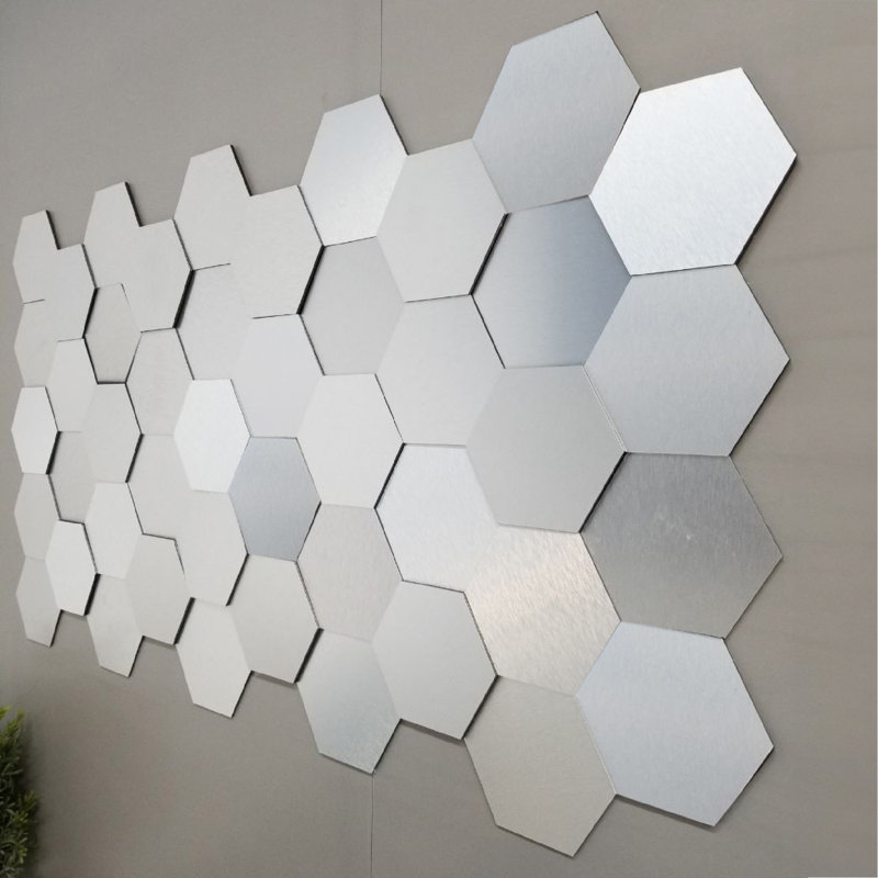 Carrelage singulier d'aspect métal 3D