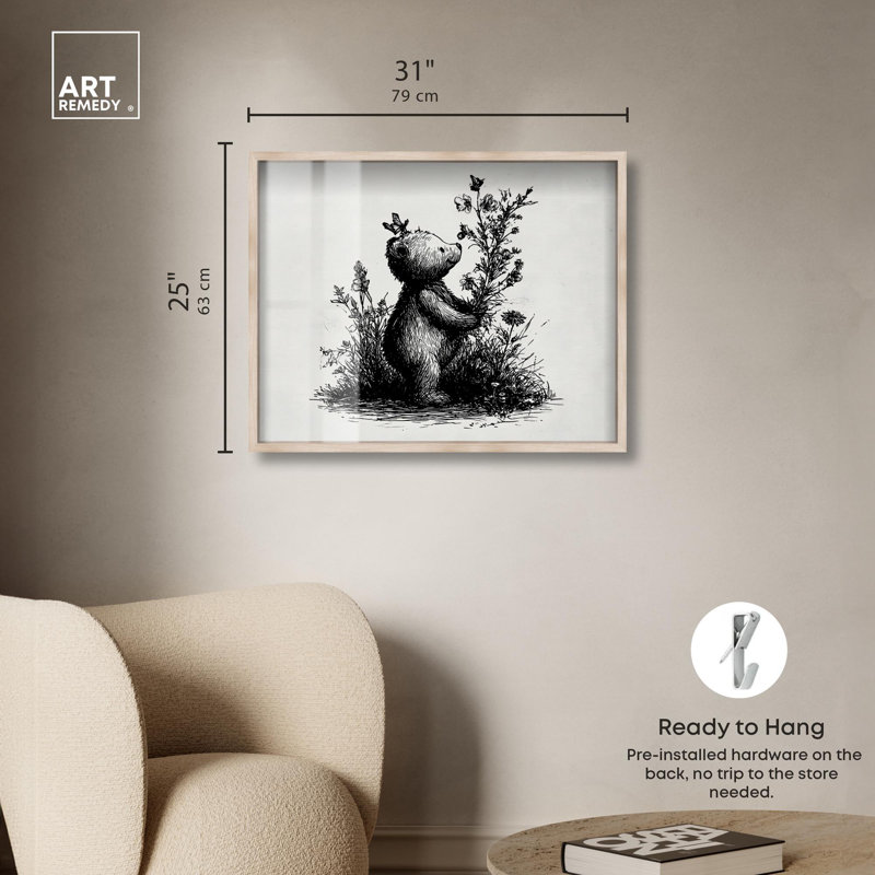 «Botanist Bear Shadowbox» par Art Remedy, H 25 po x l 31 po, Crème, crème
