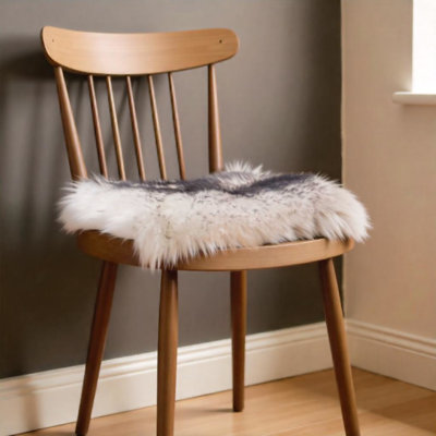 17" X 17" Ombre Chair Pad
