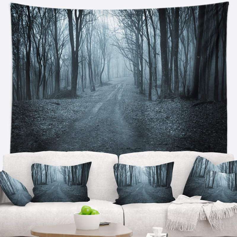 Forêt avec tapisserie brouillard foncé Landscape, H 50 po x l 60 po