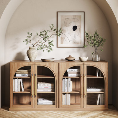 Ensemble de 2 buffets arqués de 65 po avec porte vitrée et tablettes réglables, brun clair