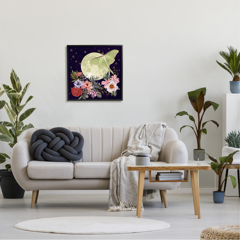 «Calming Nighttime Luna Moth Flying Moon Flowers», estampe numérique texturée par Raquel Maciel, Giclée encadrée noir minuit