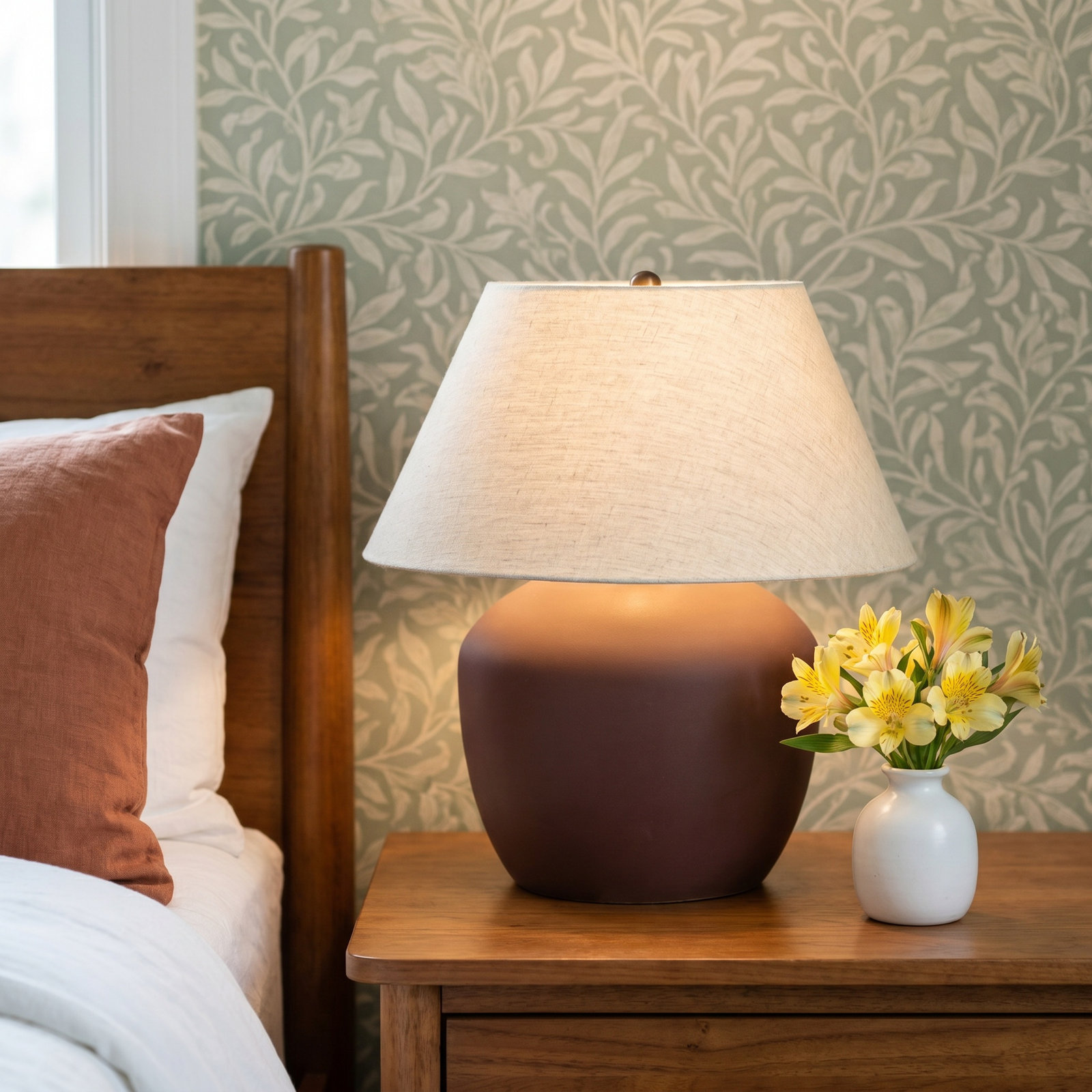 Rydell Table Lamp