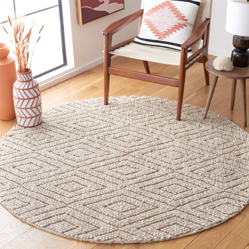 Jacobs Hand Woven Wool/Cotton Geometric Rug in Beige, Round 6'