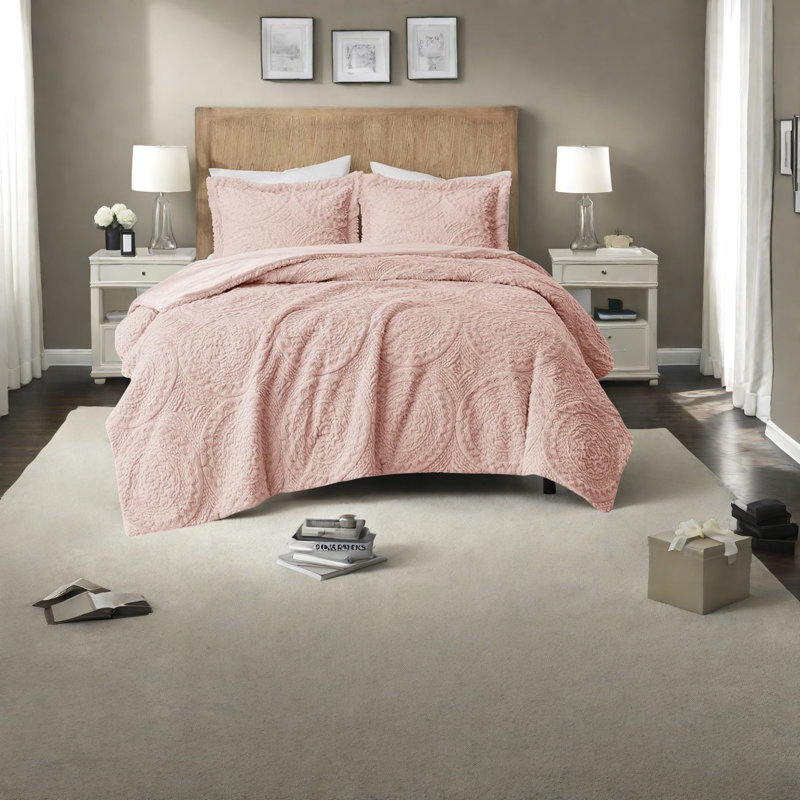 Ensemble de literie hypoallergénique pelucheux en polyester brodé pour le confort de la maison