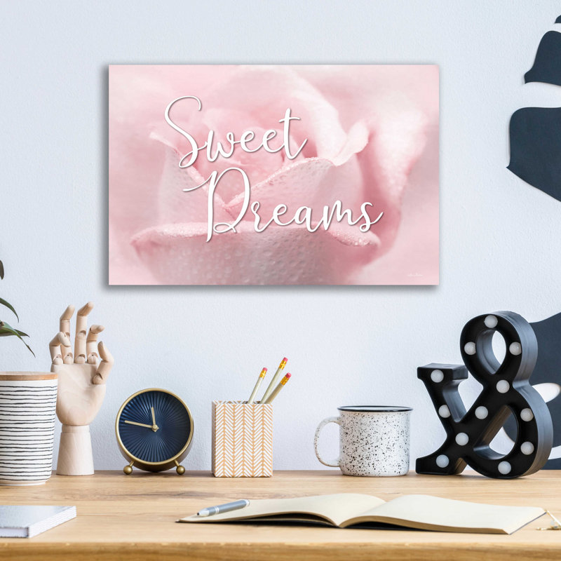 «Sweet Dreams» par Lori Deiter - impression sans cadre, H 12 po x l 16 po x P 0,13 po
