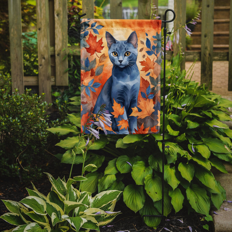 Chat en feuilles d'automne drapeau de jardin, Bleu russe