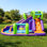Jeu gonflable 14 * 11ft avec glissades d'eau, panier de basketball et souffleur d'air 450w pour enfants, château gonflable avec piscine et tunnel d'eau pour la cour arrière