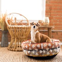 La-Z-Boy Franklin Dog Sofa with Pillow