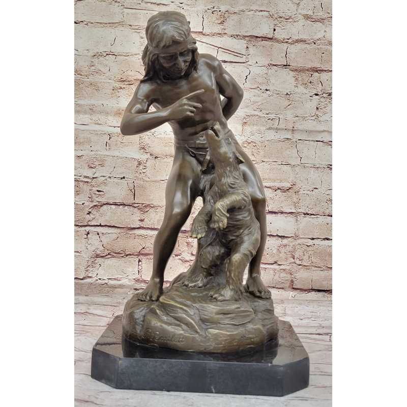 Chaman amérindien apprivoisant un ours - Sculpture en bronze par P. Bartlett