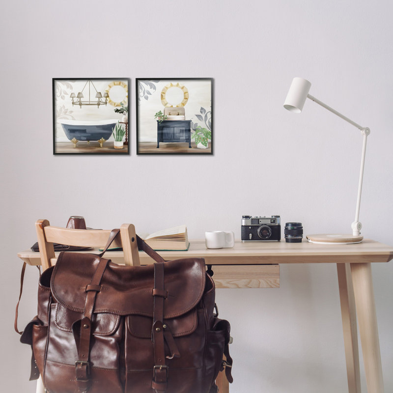 "Chic Bathroom Interior Still Life", ensemble de 2 giclées encadrées par Kim Allen, Giclée encadrée noir minuit