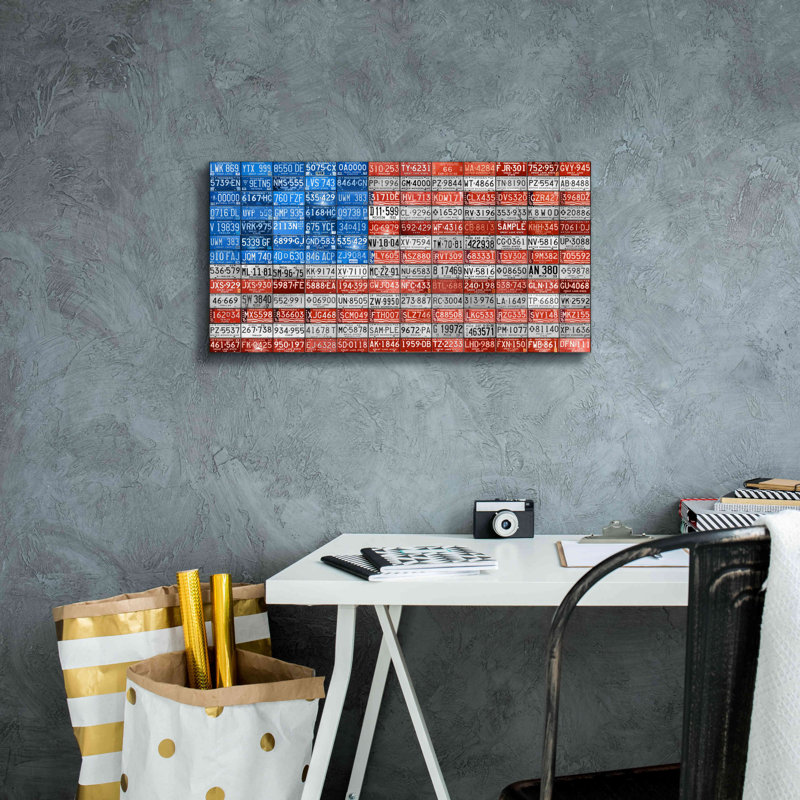 «Michigan Flag» par Design Turnpike, H 12 po x l 24 po x P 0,75 po