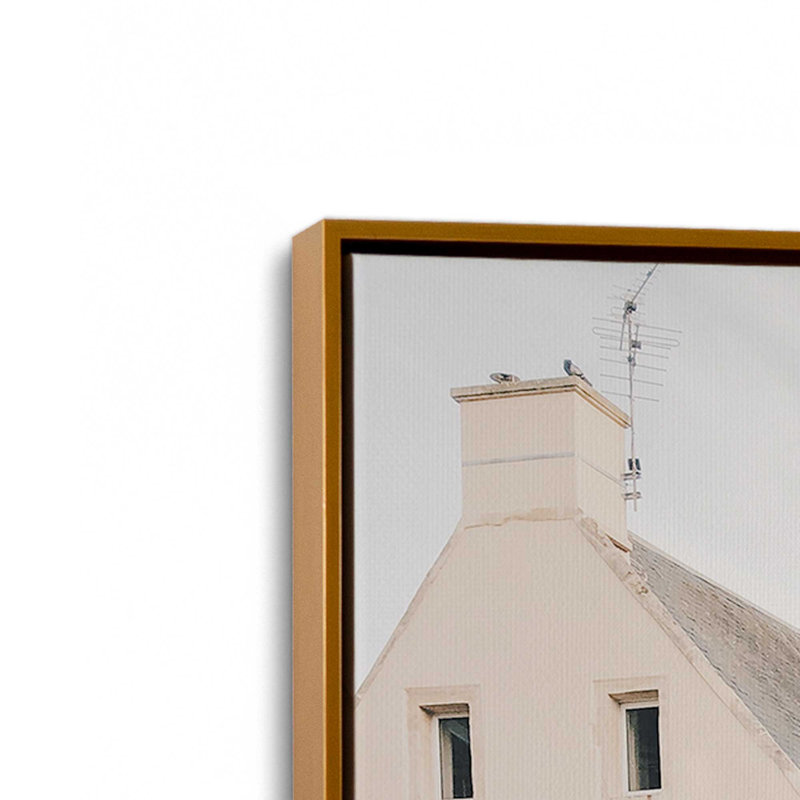 «Serene Village Waterscape», reproduction sur toile tendue, Cadre flottant or poli, H 48,75 po x l 32,75 po x P 1,75 po