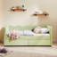 Grand lit de jour confortable en vichy-129165742-129415506