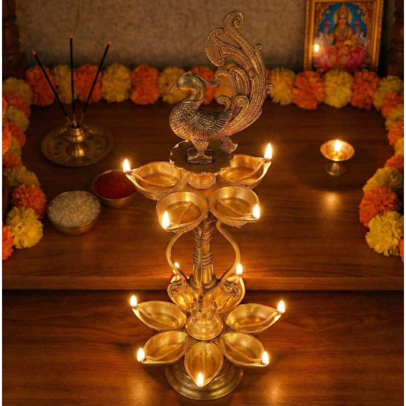 Lampe à huile sur pied en laiton 20 po Kuthu Vilakku - Puja Diya