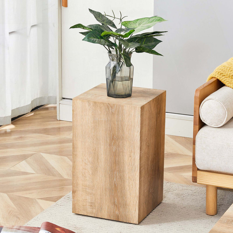 Table basse cubique à grain de bois naturel - 12 po x 12 po x 19,6 po