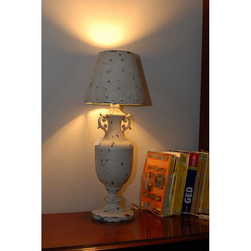 Nostalgia Metal Lamp