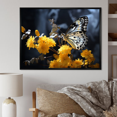 «Samaj Yellow Grey Butterfly Haven I», reproduction sur toile