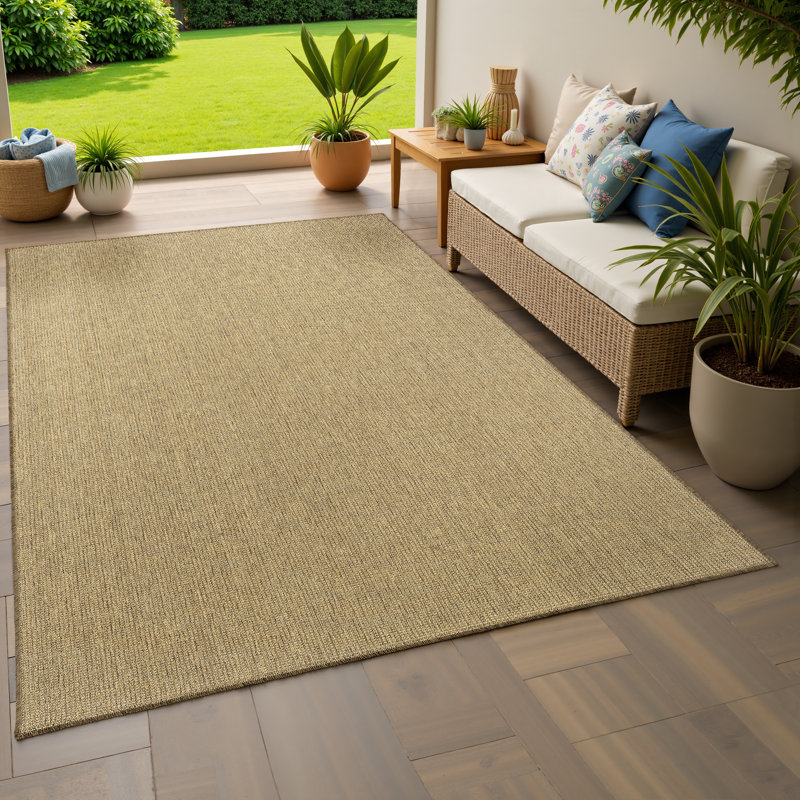 South Hampton Tan and Light Brown Indoor / Outdoor Area Rug, Rectangle 5'3" x 7'6"