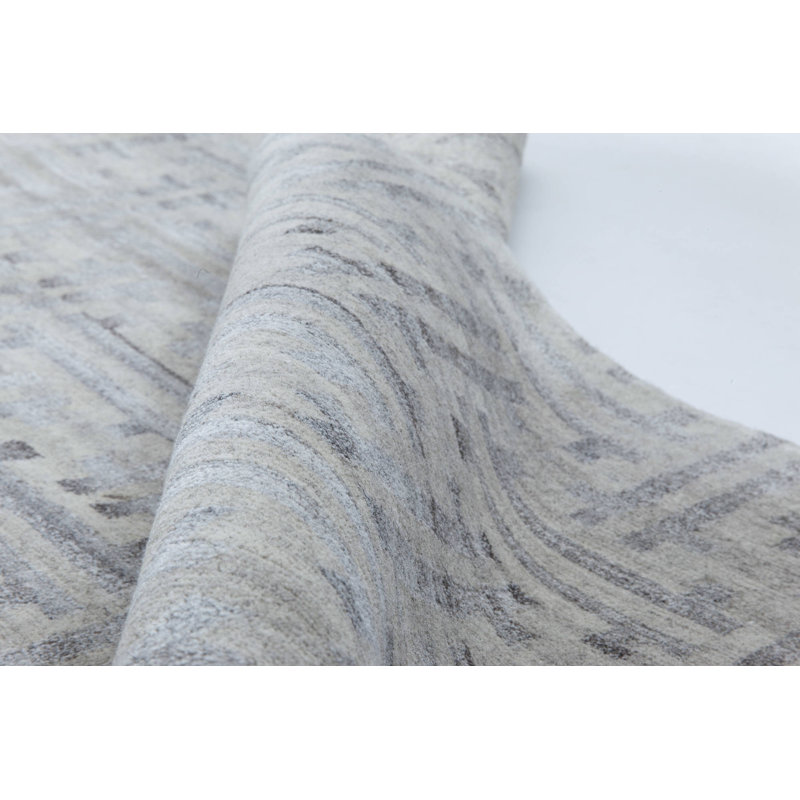 One-of-a-Kind Rectangle 4'2" x 6' Hand Knotted Area Rug