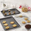 Ensemble de casseroles antiadhésives avec grille de refroidissement Chicago Metallic Professional, 17 po x 12,25 po