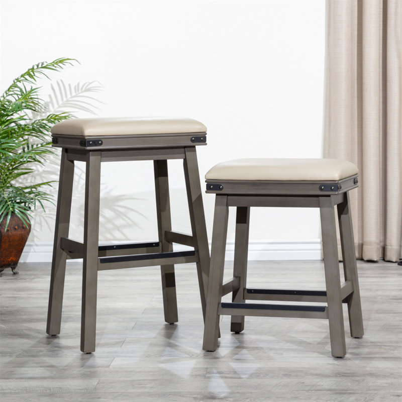 Tabouret de comptoir 24 po, finition gris patiné, siège en cuir gris français, Siège beige / structure brune