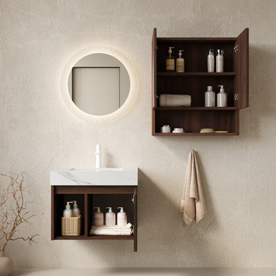 Ensemble meuble-lavabo suspendu EIDEN 61 cm + TOBI 66 cm, avec rangement intégré, comptoir en pierre frittée blanche Carrara, lavabo en céramique, 1 trou pré-percé pour robinetterie, robinetterie et bonde non inclus, finition noyer.