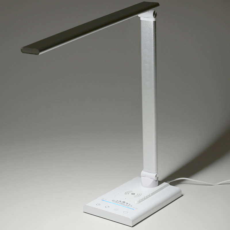 Lampe de bureau à DEL 16 po avec chargeur sans fil, USB-C / A, 5 lumières et bras réglable - Blanc