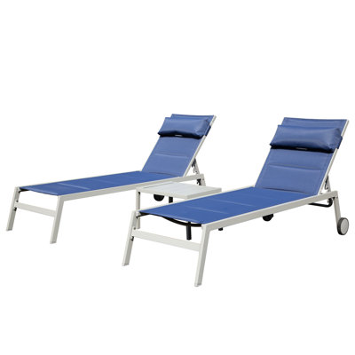 Chaise longue d'extérieur pour patio - 3 chaises en aluminium avec dossiers rembourrés, table d'appoint, fauteuil inclinable à roulettes pour la piscine, la plage, la marine de la table de billard et la cour, balcon bleu