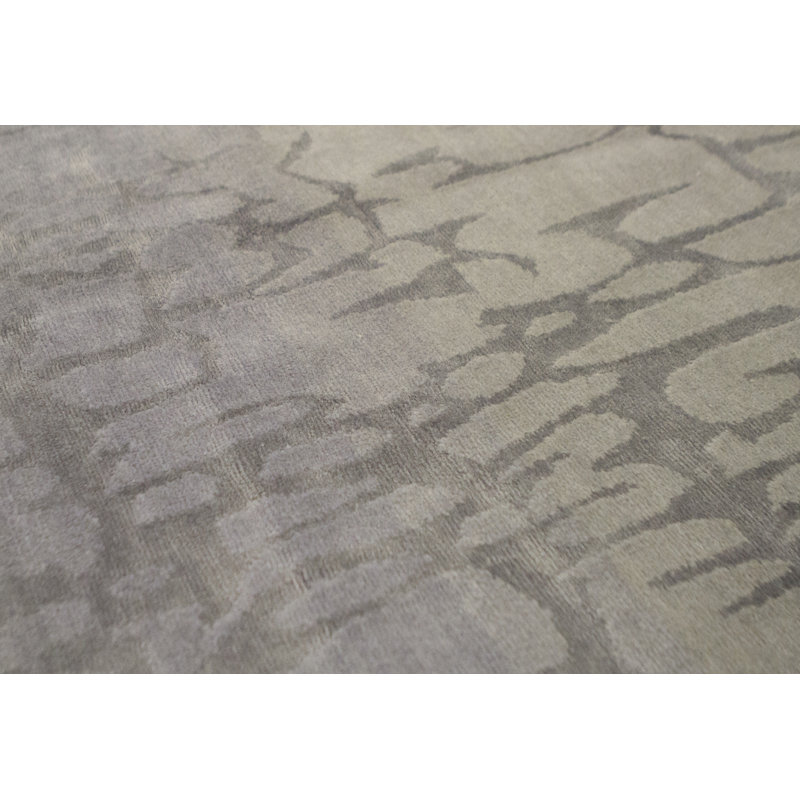 Tapis gris de haute qualité noué à la main
