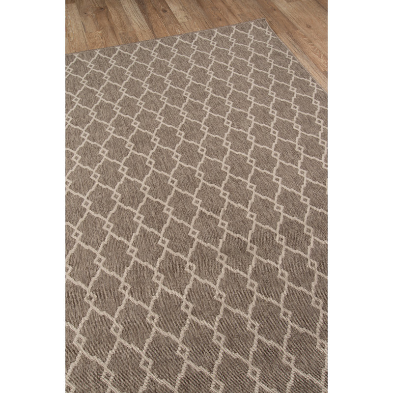 Tapis taupe Yepez, Rectangle 2 pi 3 po x 4 pi 6 po