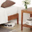 Structure de lit plateforme en bois massif d'acacia Jaxson Modern, pieds de lit courbés exclusifs, sans tête de lit, capacité de poids de 800 lb, aucun sommier requis-1391913496-1391913502