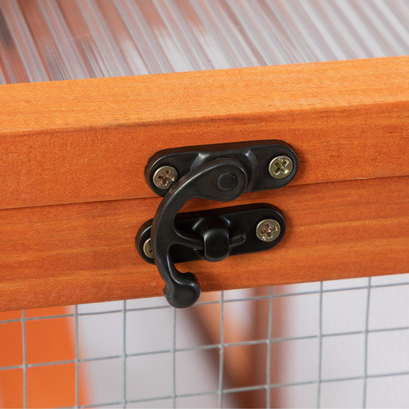 Poulailler portable sur roulettes