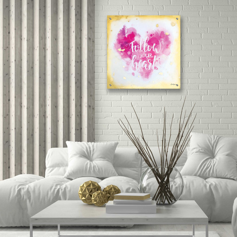 «Follow Your Heart» par Britt Hallowell, art mural en verre acrylique, H 24 po x l 24 po x P 0,2 po