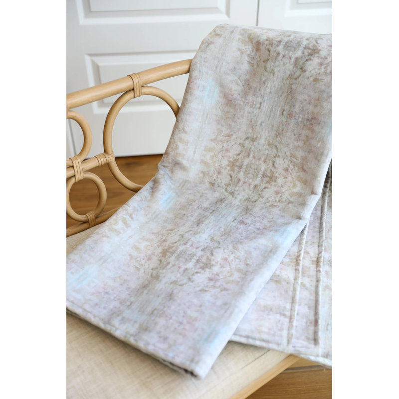 The Gardens Luxury Throw