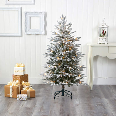  Manchester Flocked Spruce Artificial Christmas Tree with Lights and Branches