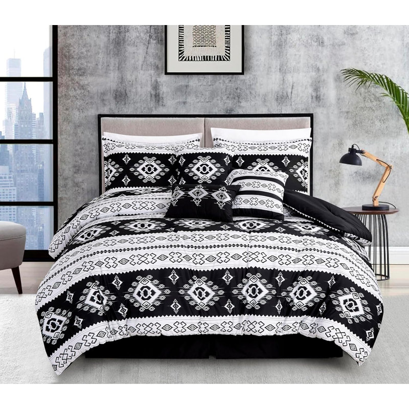 Standard Geometric Shapes Comforter, King Comforter + 6 Additional Pieces 