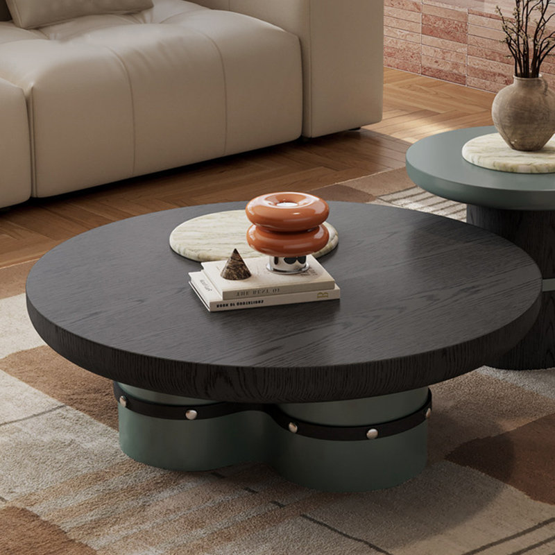 Italian round marble coffee table set