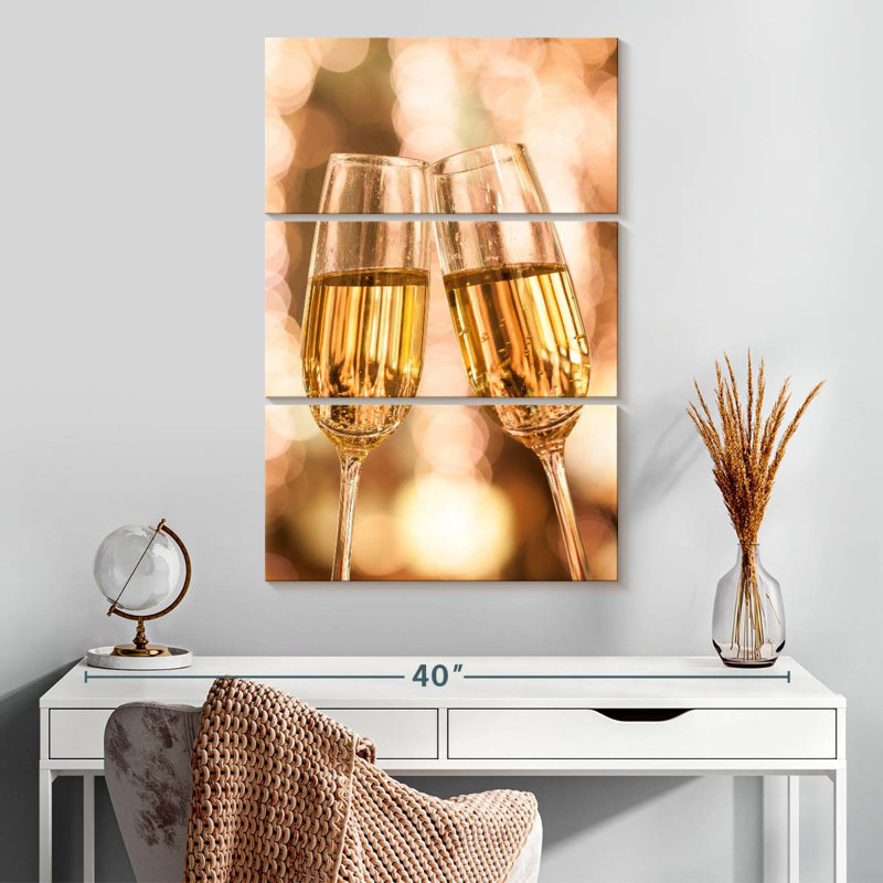 Yarlin Champagne Cheers, H 32 po x l 20 po