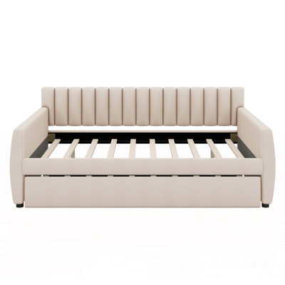 Nyairah Full Upholstered Daybed With Trundle And Wood Slat Support by Latitude Run