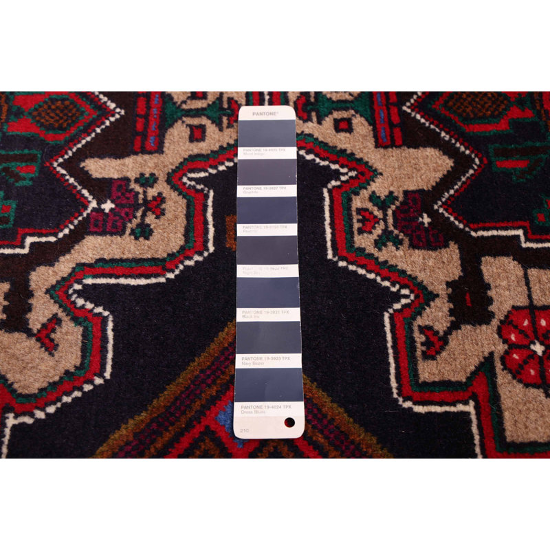 Tapis bleu marine Teimani 3 pi 7 po x 6 pi 5 po