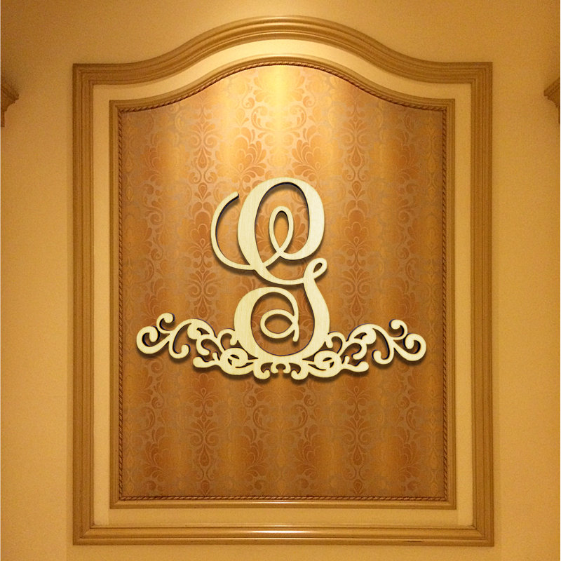 Wall Decor on Wood, G